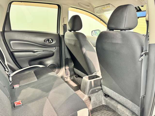 日産 ノート １．２ Ｅ－ＰＯＷＥＲ Ｘ H30年 (近畿) 99