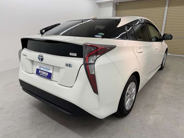 トヨタ プリウス １．８ Ｓ H28年 (近畿) 99
