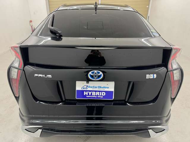 トヨタ プリウス １．８ Ｓ H29年 (近畿) 99