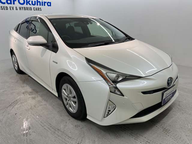 トヨタ プリウス １．８ Ｓ セーフティ プラス H29年 (近畿) 99