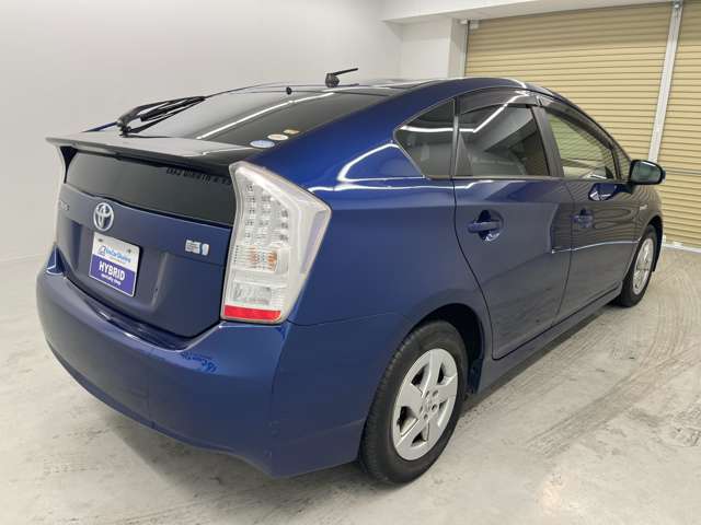 トヨタ プリウス １．８ Ｓ H23年 (近畿) 99