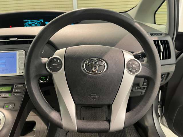 トヨタ プリウス １．８ Ｓ H22年 (近畿) 99