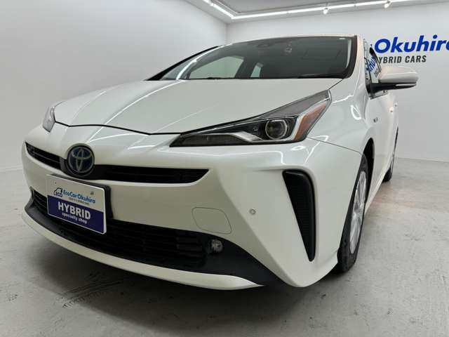 トヨタ プリウス １．８ Ｓ R1年 (近畿) 99