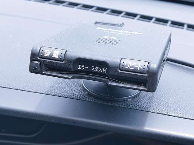 マツダ プレマシー ２．０ ２０Ｃ スカイアクティブ H25年 (近畿) 99