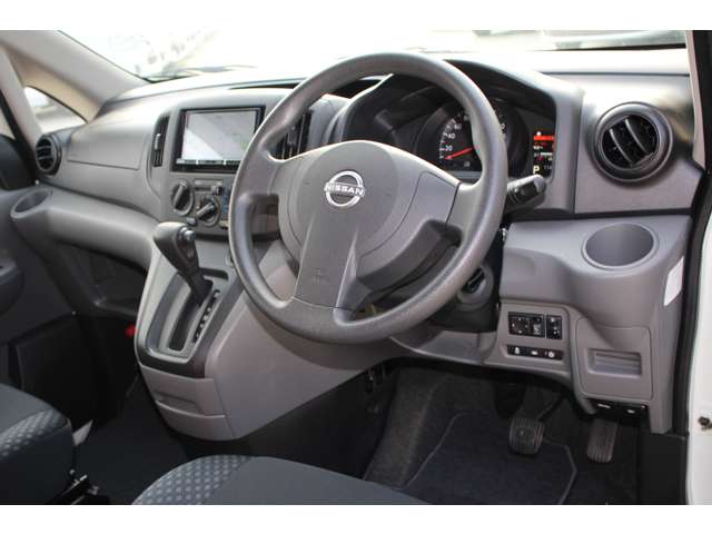 日産 ＮＶ２００バネットバン キャンピングカー広島 R4年 (近畿) 99