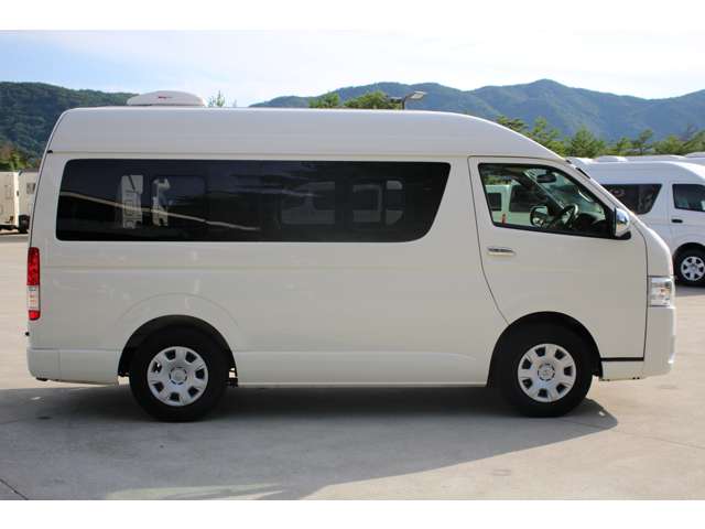 トヨタ ハイエースバン ＦＯＣＳ R2年 (近畿) 99
