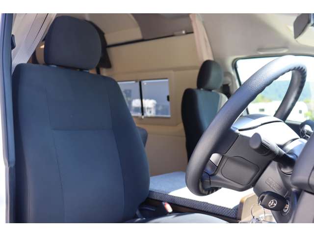 トヨタ ハイエースバン ２．７ ＤＸ ワイド スーパーロング ハイルーフ ４ＷＤ R6年 (近畿) 99