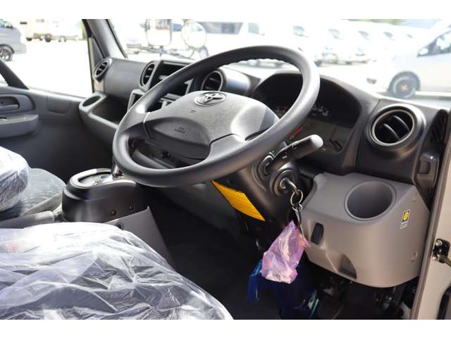 トヨタ カムロード フジカーズジャパン ＮＯＶＡ タイプＲ R8年 (近畿) 99