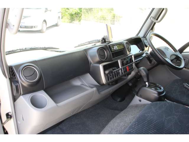 トヨタ カムロード バンテック R5年 (近畿) 99