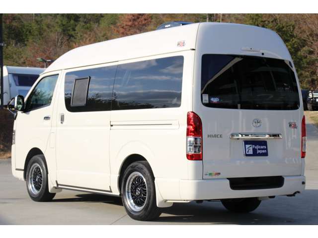 トヨタ ハイエースバン ドリームエーティ R5年 (近畿) 99