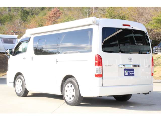 トヨタ ハイエースバン ホワイトハウス R2年 (近畿) 99