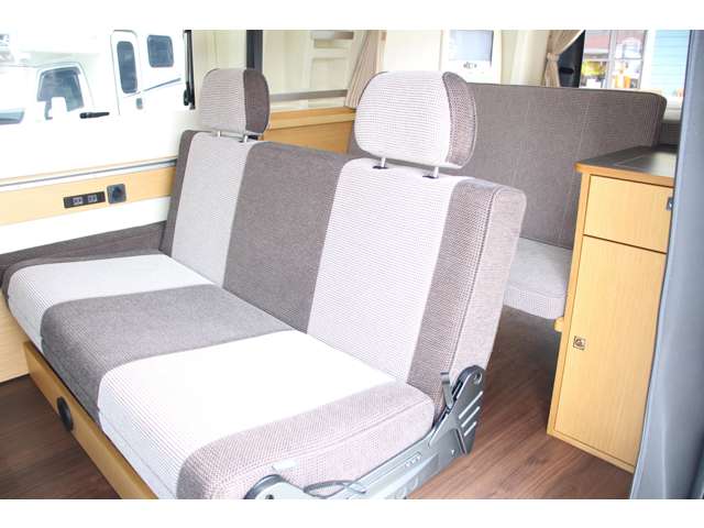 トヨタ ハイエースバン トイファクトリー H30年 (近畿) 99
