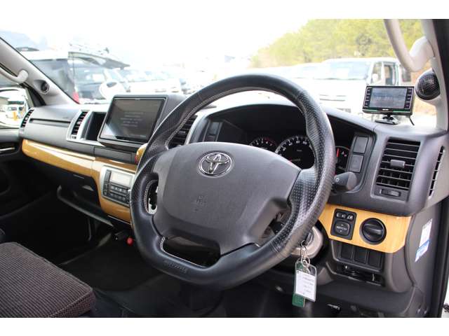 トヨタ ハイエースバン トイファクトリー H30年 (近畿) 99