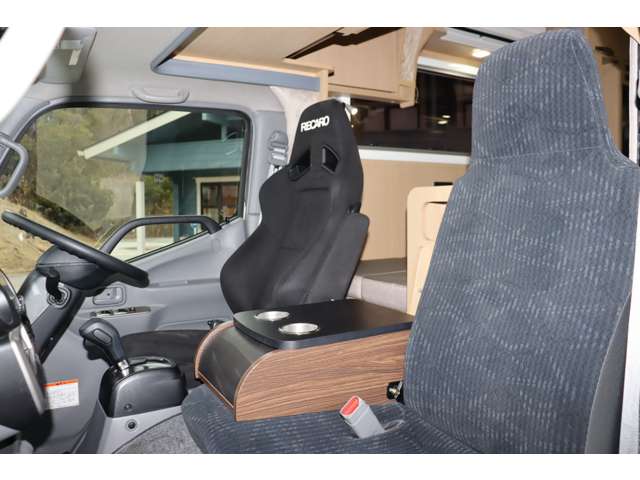 トヨタ カムロード バンテック R6年 (近畿) 99