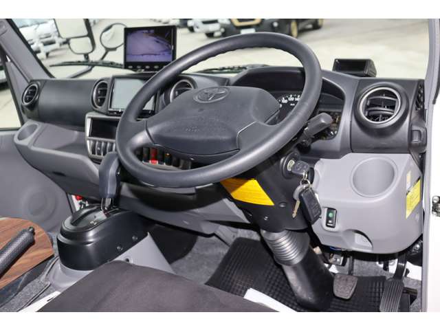 トヨタ カムロード バンテック R6年 (近畿) 99