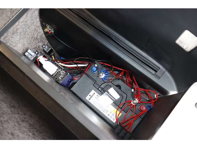 トヨタ アルファード ２．５ Ｓ Ｃパッケージ H30年 (近畿) 99
