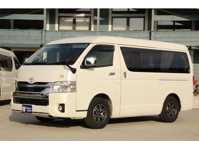 トヨタ ハイエースバン レクビィ R4年 (近畿) 99