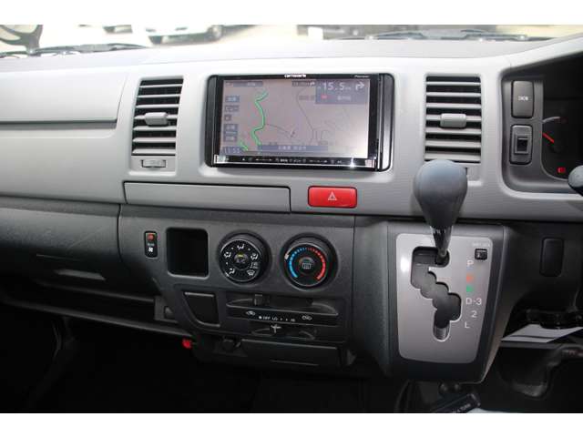 トヨタ ハイエースバン ノースライフ H23年 (近畿) 99