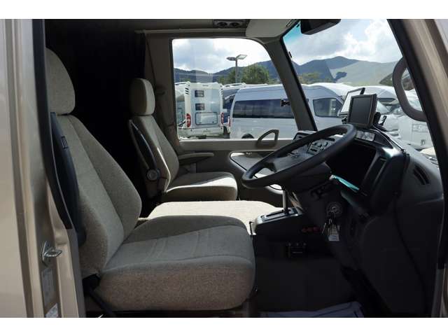 トヨタ コースター ＲＶランド H29年 (近畿) 99