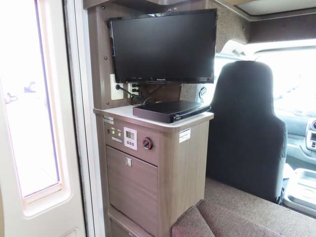 トヨタ カムロード ナッツＲＶ製 H30年 (東海) 99