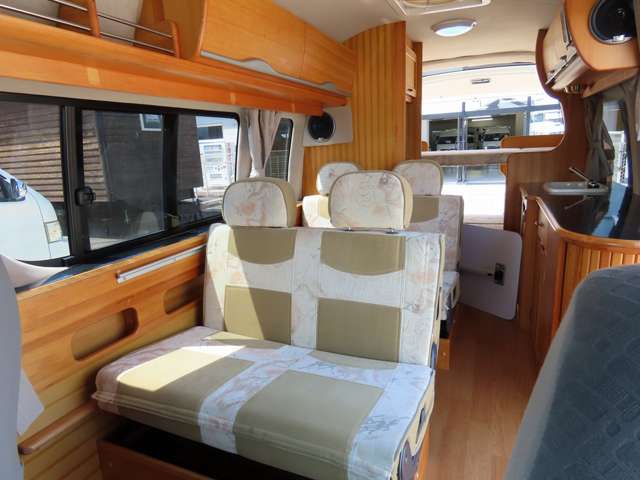 トヨタ ハイエースバン ＡＺ－ＭＡＸ製 H21年 (東海) 99