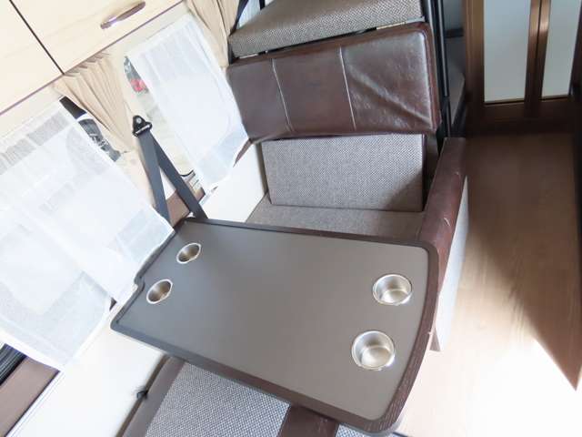 トヨタ ハイエースバン レクビイ製 R3年 (東海) 99