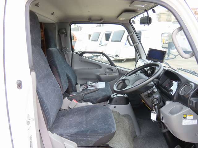 トヨタ カムロード ＡＴＯＺ製 R1年 (東海) 99
