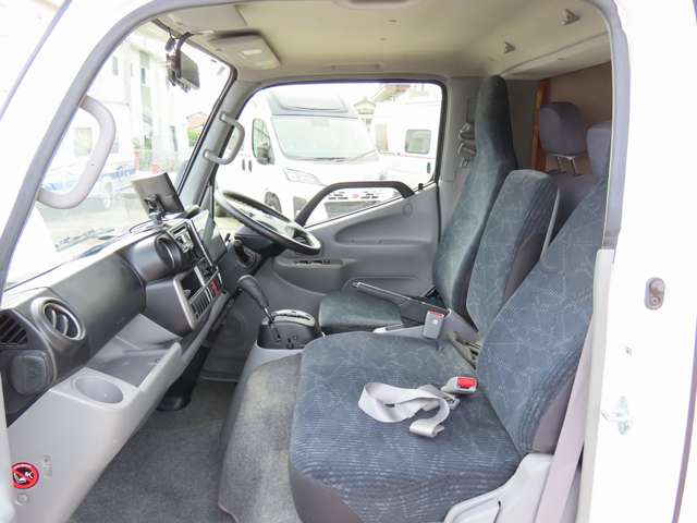 トヨタ カムロード ＡＴＯＺ製 R1年 (東海) 99