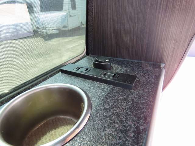 スズキ エブリイ 岡モータース製 H26年 (東海) 99