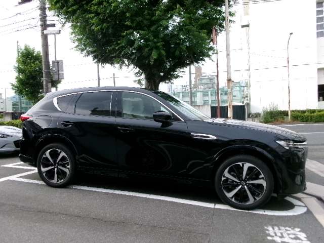 マツダ ＣＸ−６０　ＰＨＥＶ ２．５ ＰＨＥＶ プレミアム モダン ４ＷＤ R4年 (中国) 99