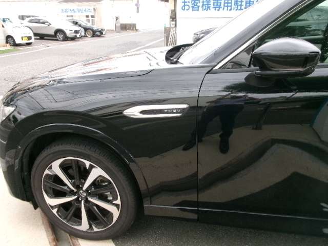 マツダ ＣＸ−６０　ＰＨＥＶ ２．５ ＰＨＥＶ プレミアム モダン ４ＷＤ R4年 (中国) 99