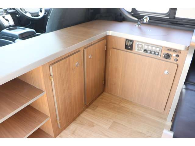 トヨタ ハイエースバン ダイレクトカーズ ホワイトハウス H30年 (九州・沖縄) 99