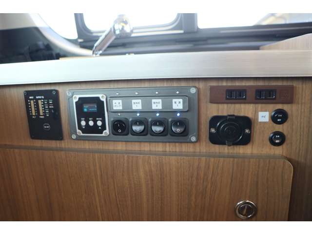 トヨタ ハイエースバン ダイレクトカーズ ホワイトハウス H30年 (九州・沖縄) 99