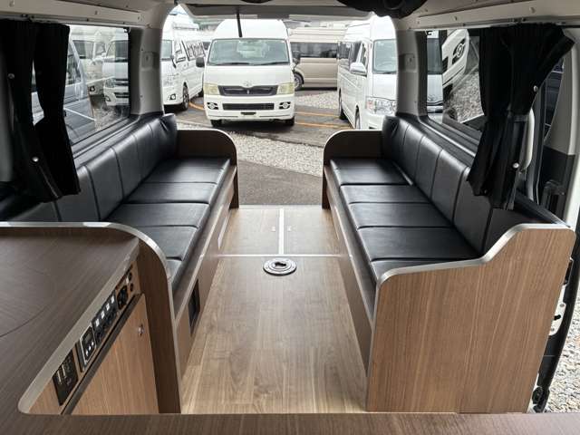 トヨタ ハイエースバン ダイレクトカーズ ホワイトハウス H30年 (九州・沖縄) 99