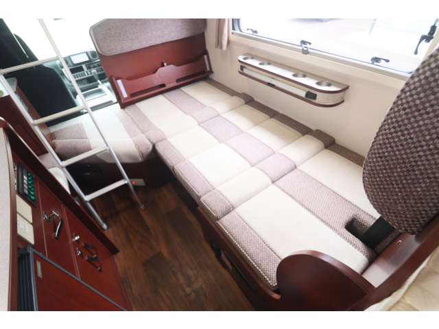 トヨタ カムロード ナッツＲＶ クレソンジャーニー タイプＸ R3年 (九州・沖縄) 99