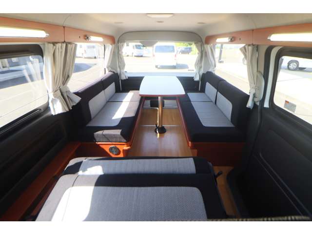 トヨタ ハイエースバン ナッツＲＶ ファミモ タイプＡ R1年 (九州・沖縄) 99