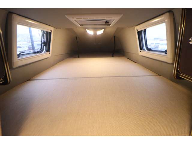 トヨタ ハイエースバン ＲＶトラスト ロイヤルＪ H29年 (九州・沖縄) 99