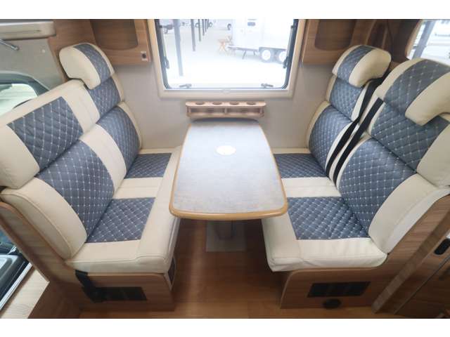トヨタ カムロード ダイレクトカーズ トリッププレミアム R3年 (九州・沖縄) 99