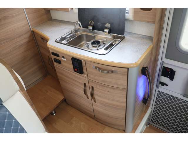 トヨタ カムロード ダイレクトカーズ トリッププレミアム R3年 (九州・沖縄) 99