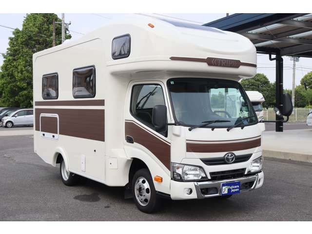 トヨタ カムロード ダイレクトカーズ トリッププレミアム R3年 (九州・沖縄) 99