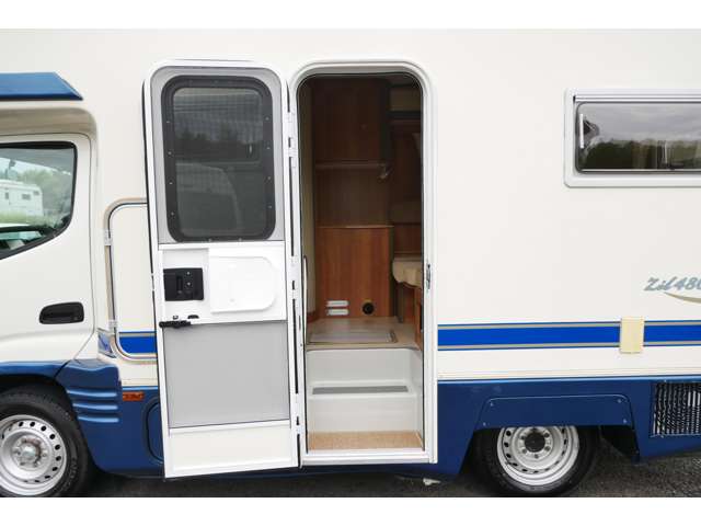 トヨタ カムロード バンテックジル４８０スキップ ワンオーナー R3年 (四国) 99