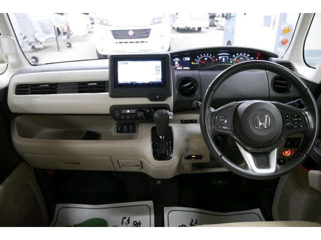 ホンダ Ｎ　ＢＯＸ ホワイトハウス H30年 (四国) 99