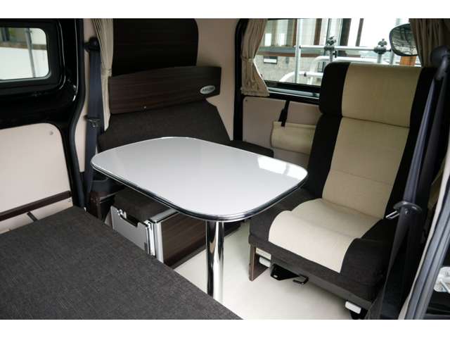 日産 ＮＶ２００バネットバン キャンピングカー広島 R1年 (四国) 99
