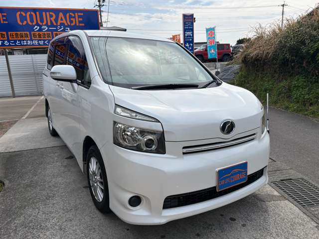 トヨタ ヴォクシー ２．０ Ｘ Ｌエディション ウェルキャブ スロープタイプＩ 車イス２脚仕様車 H22年 (九州・沖縄) 99