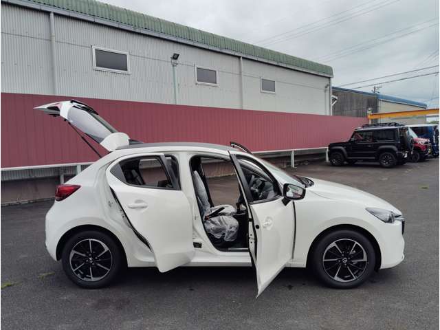 マツダ ＭＡＺＤＡ２ １．５ １５スポルトプラス R7年 (東海) 99