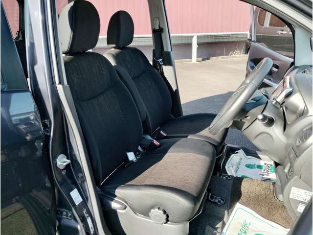 日産 デイズ ６６０ ハイウェイスターＧターボ H25年 (東海) 99