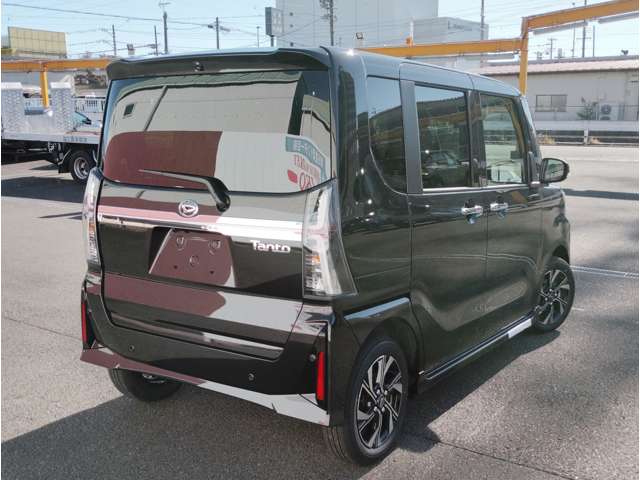 ダイハツ タント ６６０ カスタム Ｘ R7年 (東海) 99