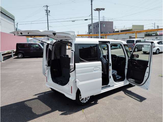 スズキ スペーシア ６６０ カスタム ハイブリッド ＧＳ R8年 (東海) 99