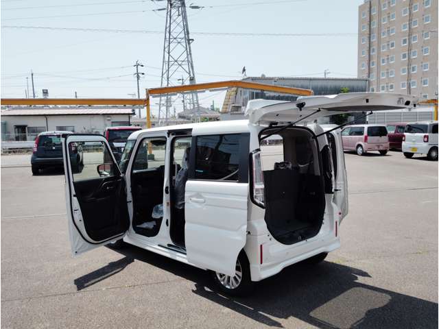 スズキ スペーシア ６６０ カスタム ハイブリッド ＧＳ R8年 (東海) 99