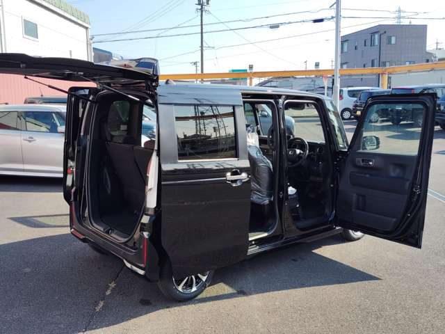 ホンダ Ｎ　ＢＯＸ カスタム ６６０ R7年 (東海) 99